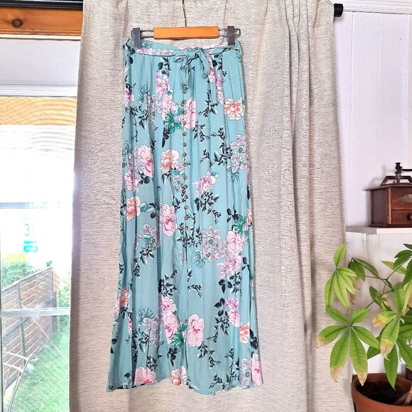 Floral maxi skirt - Picture 1 of 5
